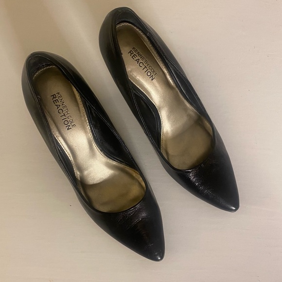 KENNETH COLE REACTION • Women’s Black High Heels “Quick Snap” Size- 8 - Picture 5 of 7